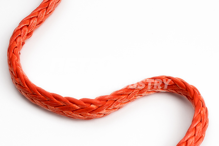 синтетический трос dyneema